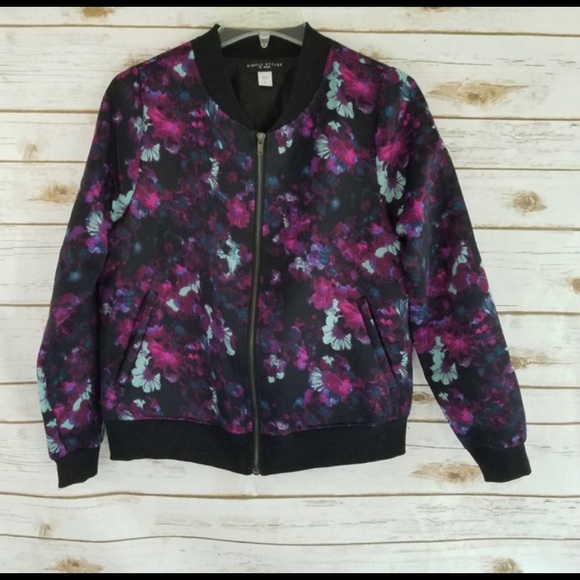 Simply Styled Jackets & Blazers - Beautiful Floral Bomber Jacket